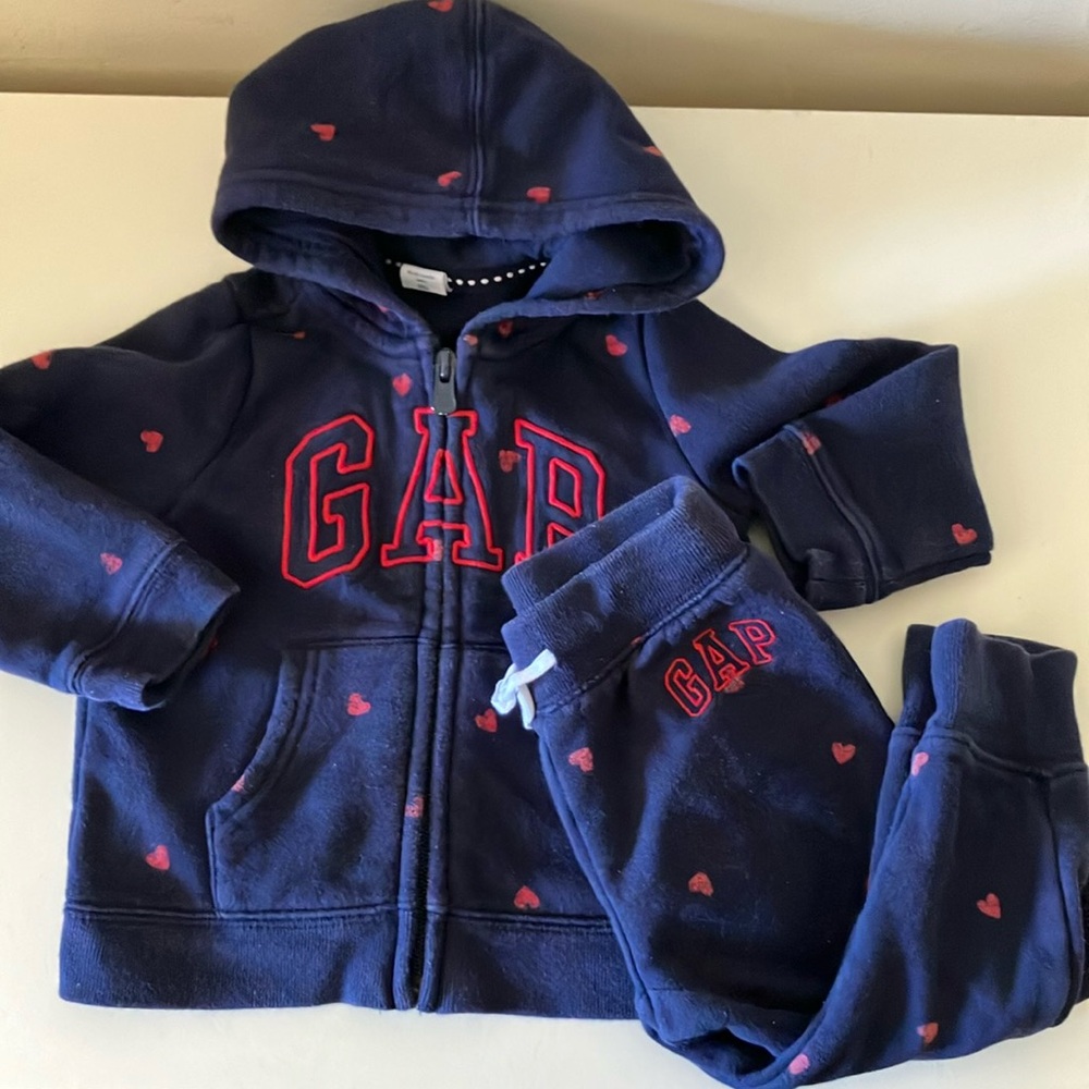 Gap sweater pants and  hoodie jacket 18/24 mo